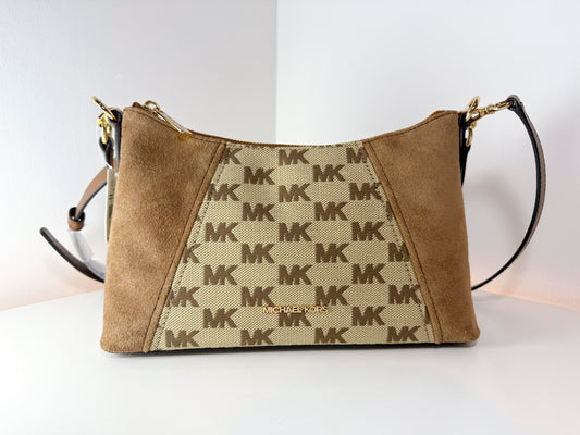 Bolso bandolera convertible Michael Kors, modelo Sienna, color beige/ébano, con logotipo en jacquard y ante, nuevo con etiquetas (NWT)