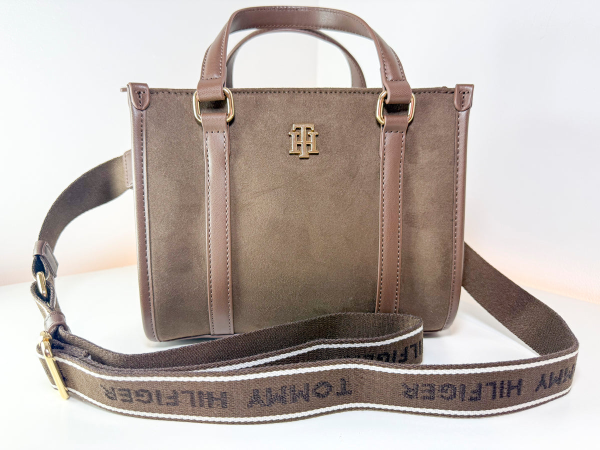 Bolso cruzado/mini tote Tommy Hilfiger XW10690 201, nuevo con etiquetas