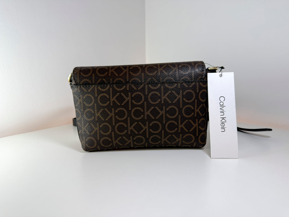 Bolso cruzado Calvin Klein H4AEJKF1, nuevo con etiquetas