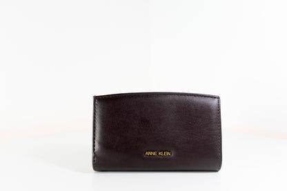 Nueva cartera mediana con detalle de bocado Anne Klein para mujer