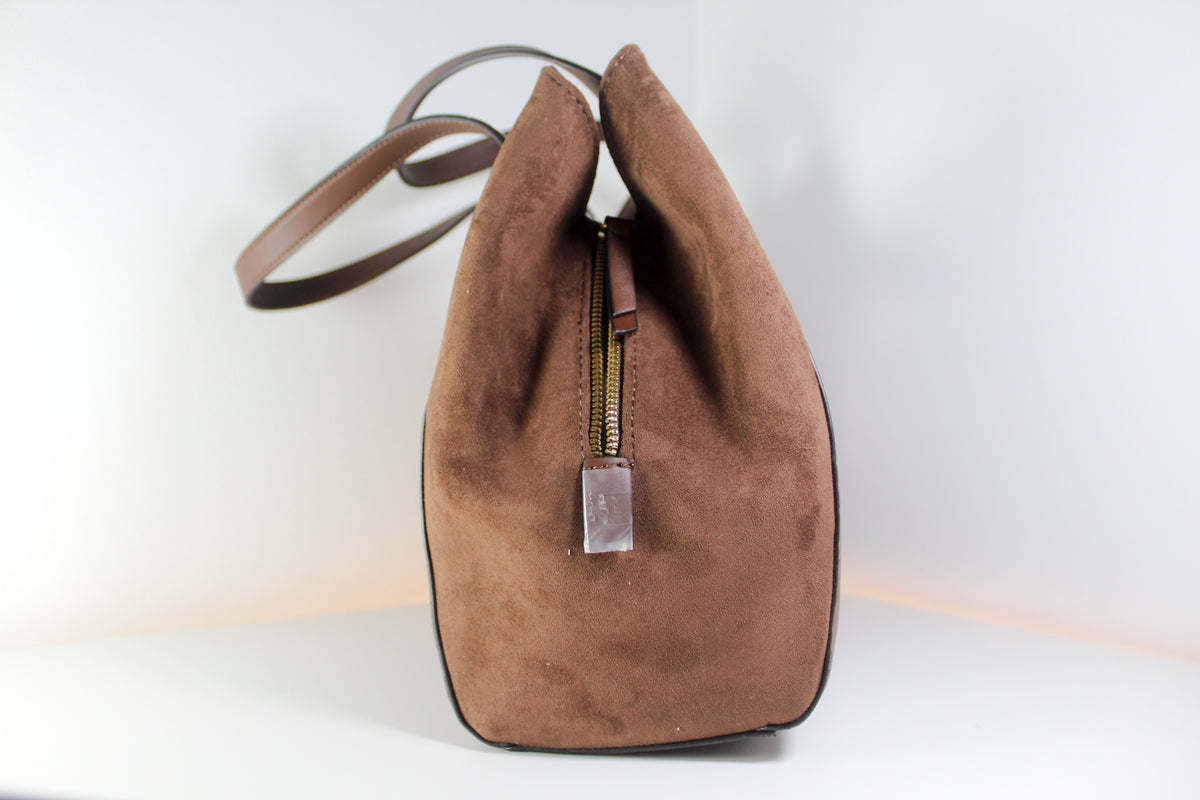 Bolso Nine West NEG547323, color caoba, con diseño de celosía, nuevo con etiquetas